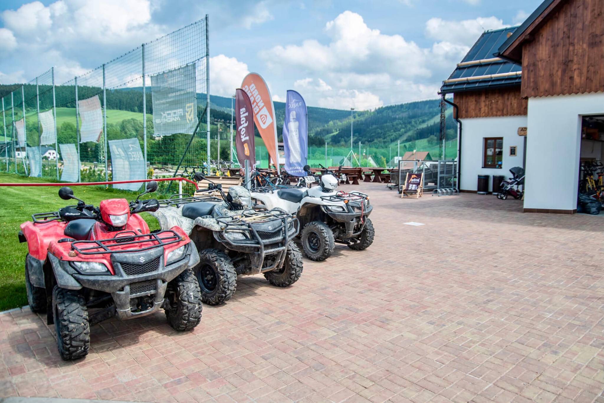 Adventure půjčovna Deštné