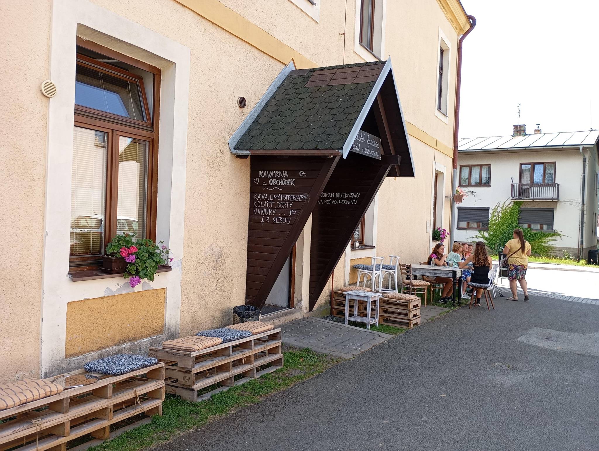 Andělská kavárna a obchůdek